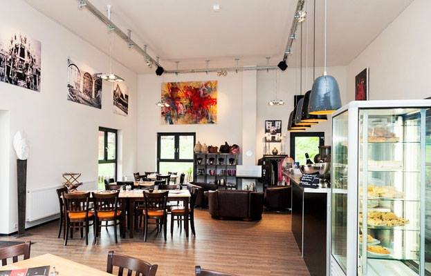 14955963_1806512882959949_8509730543300463064_n bistro b10 draisinenbahnhof